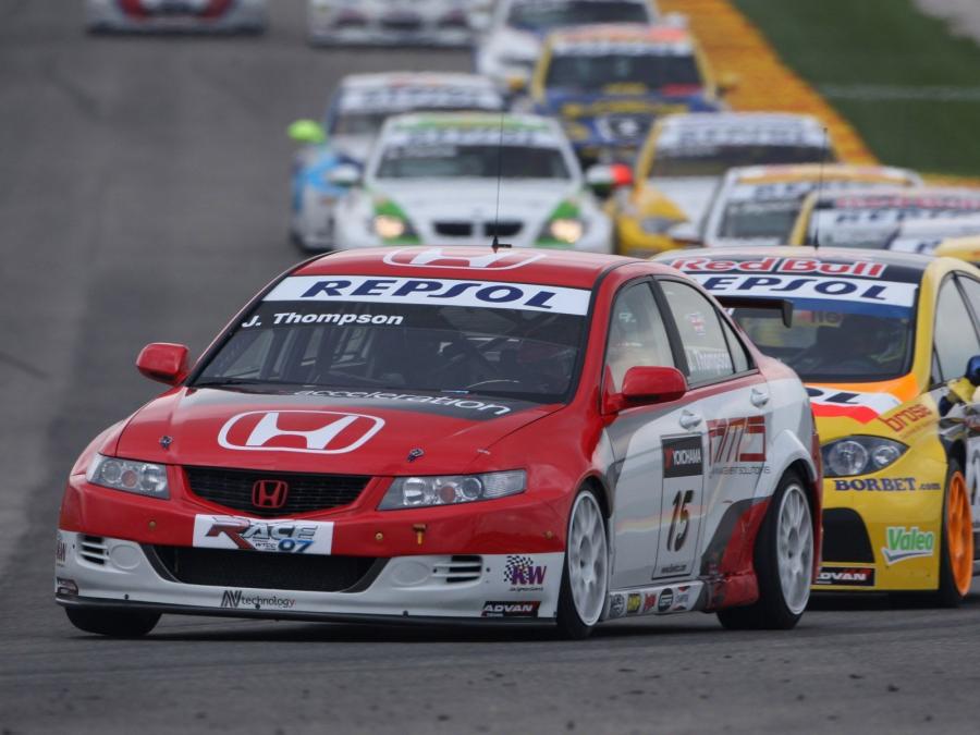  Honda Accord WTCC 2008 года  (фото 4 из 13)